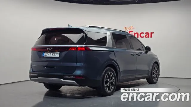 Kia Carnival 2022 thumb 2