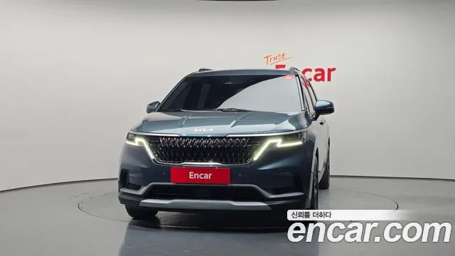 Kia Carnival 2022 thumb 3