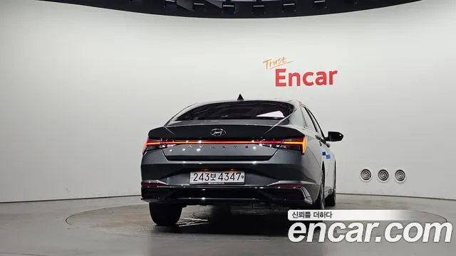 Hyundai Avante 2020 thumb 4
