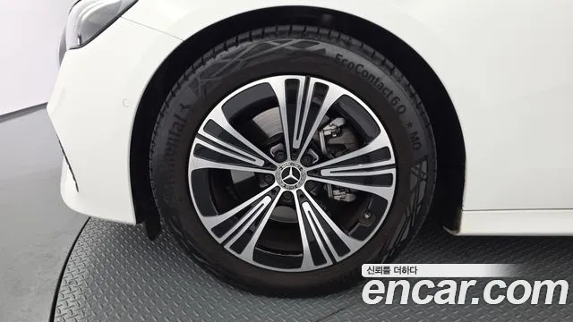 Mercedes-Benz E-Класс 2024 thumb 5