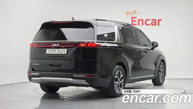 Kia Carnival 2022 thumb 2