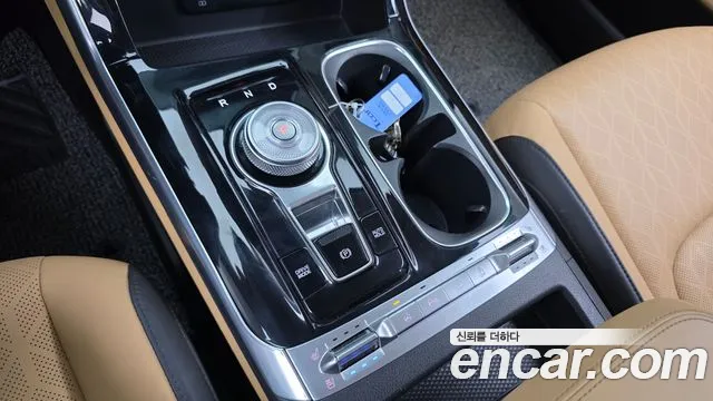 Kia Carnival 2022 thumb 9