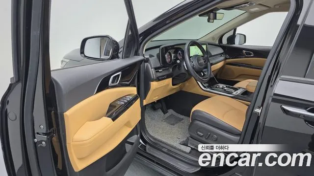 Kia Carnival 2022 thumb 10