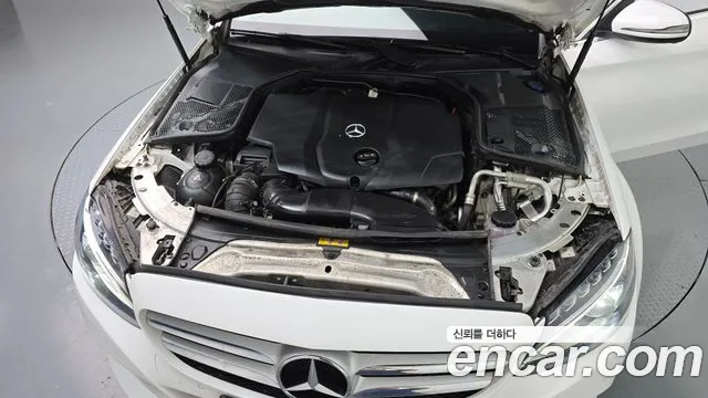 Mercedes-Benz C-Класс 2018 thumb 6