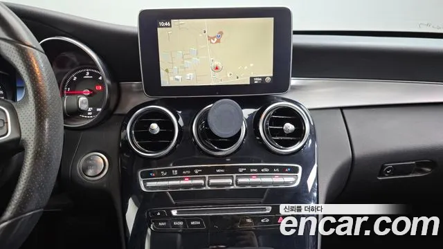 Mercedes-Benz C-Класс 2018 thumb 12