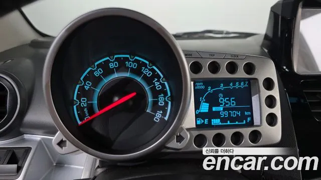 ChevroletGMDaewoo Spark 2011 thumb 8