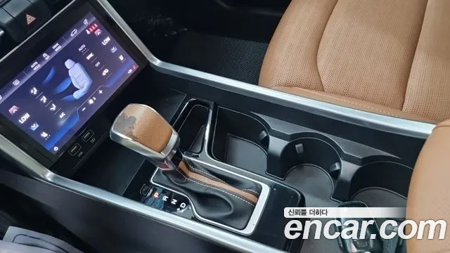 KG_Mobility_Ssangyong Torres 2022 thumb 10