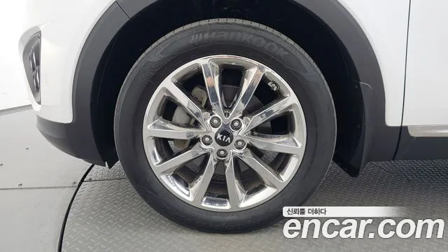 Kia Sorento 2015 thumb 5