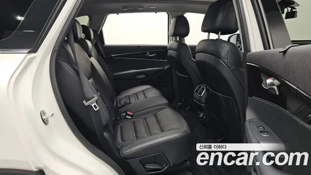 Kia Sorento 2015 thumb 11