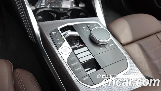 BMW 4-Series 2026 thumb 9