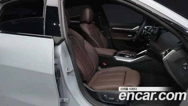 BMW 4-Series 2026 thumb 11