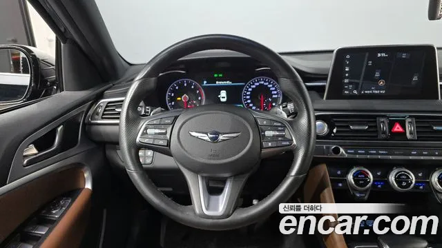 Genesis G70 2019 thumb 12