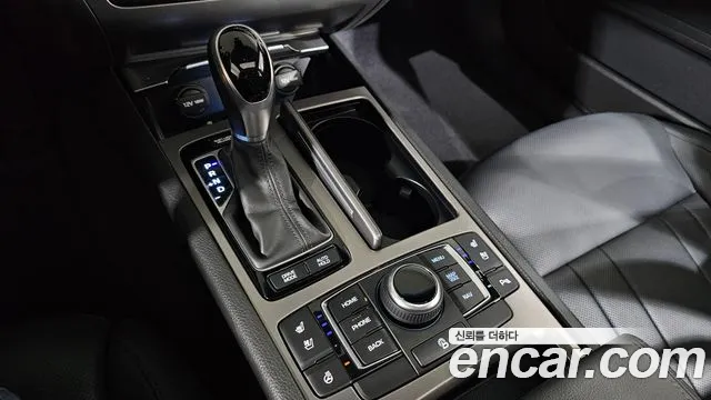 Hyundai Genesis 2016 thumb 9