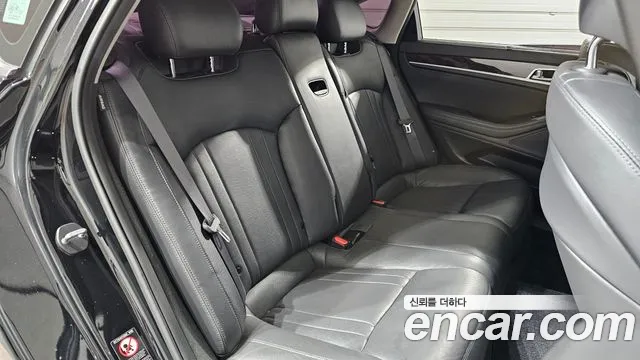 Hyundai Genesis 2016 thumb 12