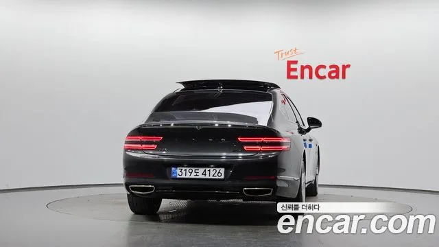 Genesis G80 2022 thumb 4