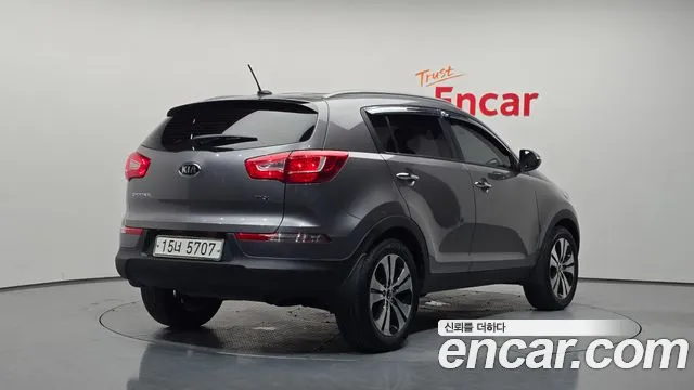Kia Sportage 2010 thumb 2