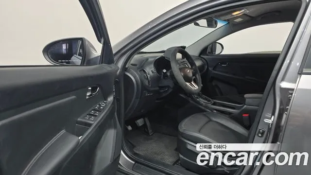 Kia Sportage 2010 thumb 10