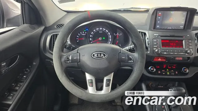 Kia Sportage 2010 thumb 12