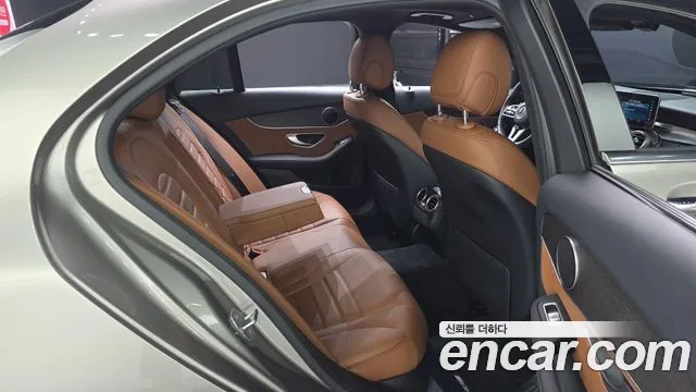 Mercedes-Benz C-Класс 2019 thumb 12