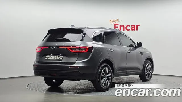 Renault-KoreaSamsung Koleos 2017 thumb 2