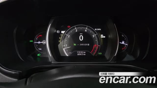 Renault-KoreaSamsung Koleos 2017 thumb 8