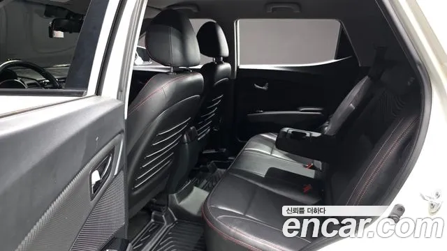 KG_Mobility_Ssangyong TIBOLI 2018 thumb 11