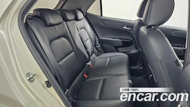 Kia Morning 2018 thumb 11