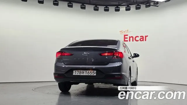 Hyundai Avante 2019 thumb 4