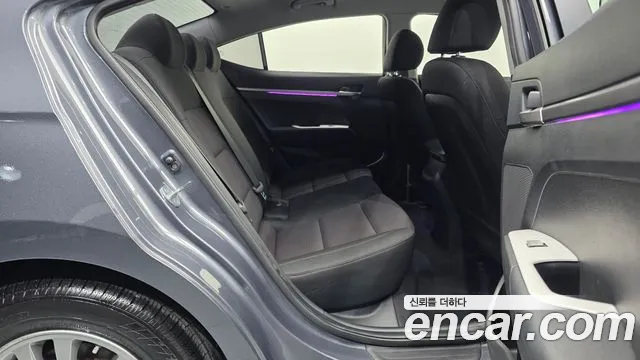 Hyundai Avante 2019 thumb 12