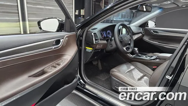 Hyundai Grandeur 2018 thumb 10