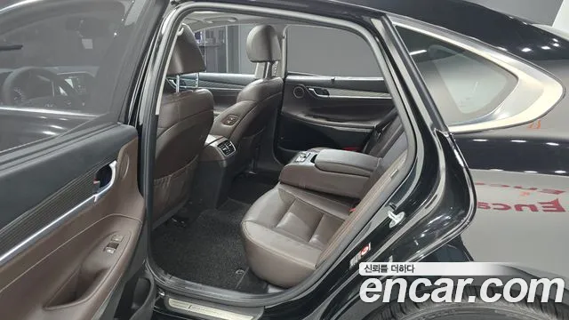 Hyundai Grandeur 2018 thumb 12