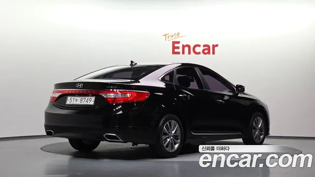 Hyundai Grandeur 2014 thumb 2