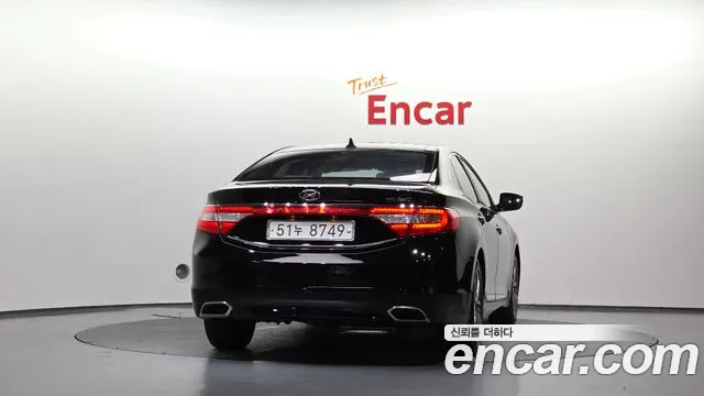 Hyundai Grandeur 2014 thumb 4