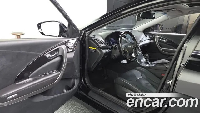 Hyundai Grandeur 2014 thumb 10