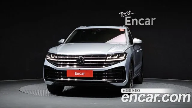 Volkswagen Touareg 2026 thumb 3