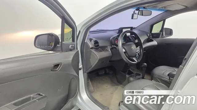 ChevroletGMDaewoo Spark 2013 thumb 10