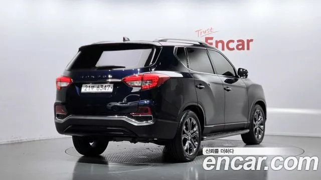 KG_Mobility_Ssangyong Rexton 2017 thumb 2