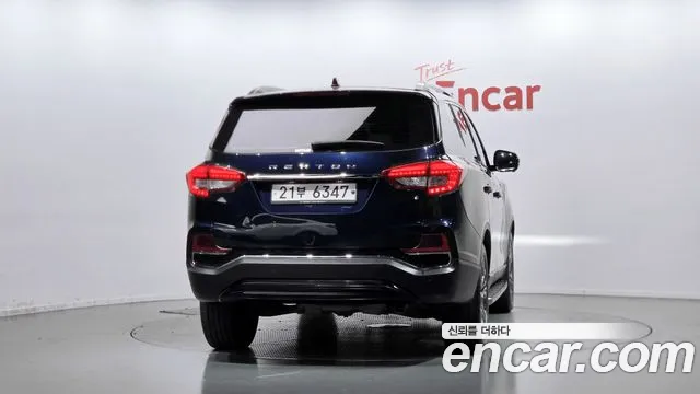 KG_Mobility_Ssangyong Rexton 2017 thumb 4