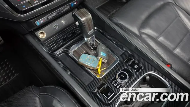 KG_Mobility_Ssangyong Rexton 2017 thumb 9