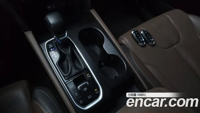 Hyundai Santa Fe 2018 thumb 9