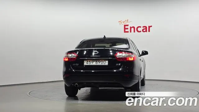 Renault-KoreaSamsung Fluence 2014 thumb 4