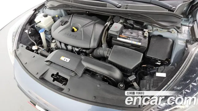Hyundai i40 2016 thumb 6