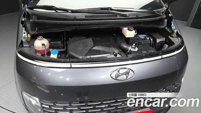 Hyundai Staria 2022 thumb 6