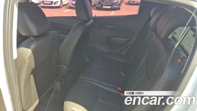 ChevroletGMDaewoo Spark 2017 thumb 10