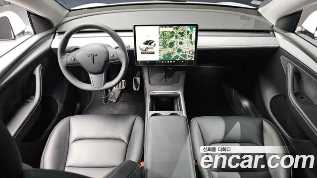 Tesla Model Y 2023 thumb 7