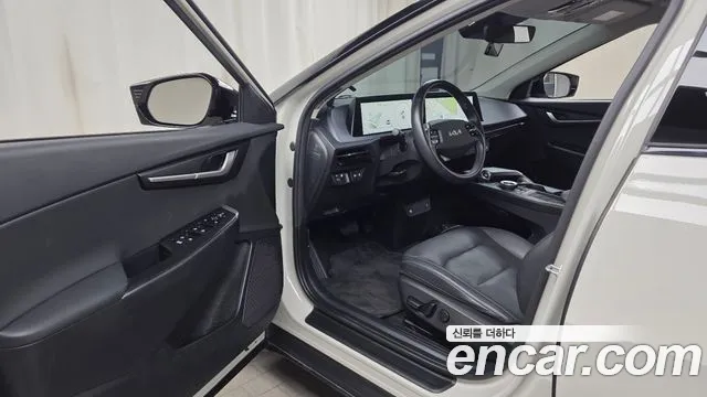 Kia EV6 2023 thumb 10