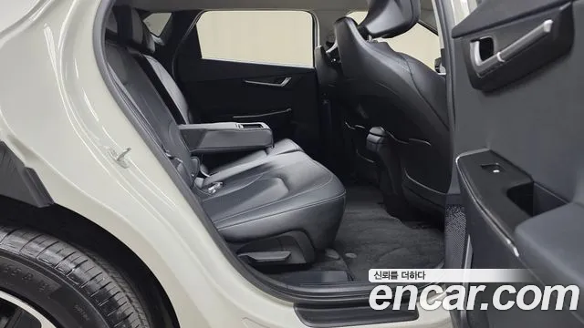 Kia EV6 2023 thumb 11