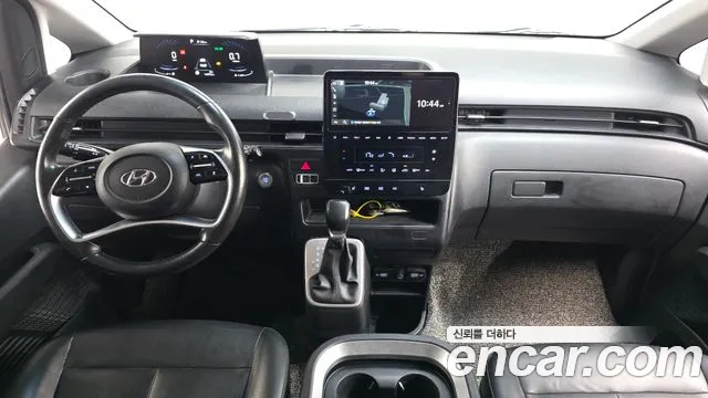 Hyundai Staria 2022 thumb 7