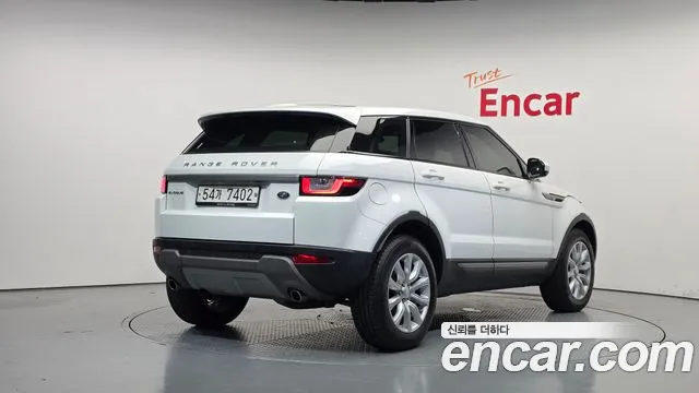 Land Rover Range Rover Evoque 2018 thumb 2