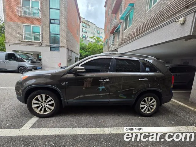 Kia Sorento 2011 thumb 5